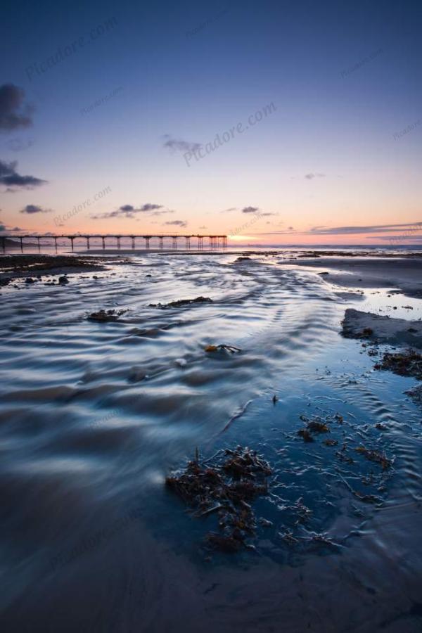 Dusk over Saltburn Pier. (04575e-t) Large Version